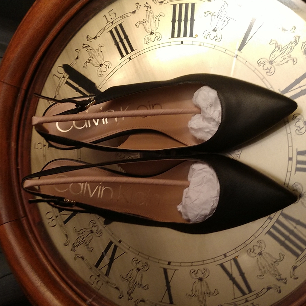 Calvin Klein shoes - Picture 7 of 12